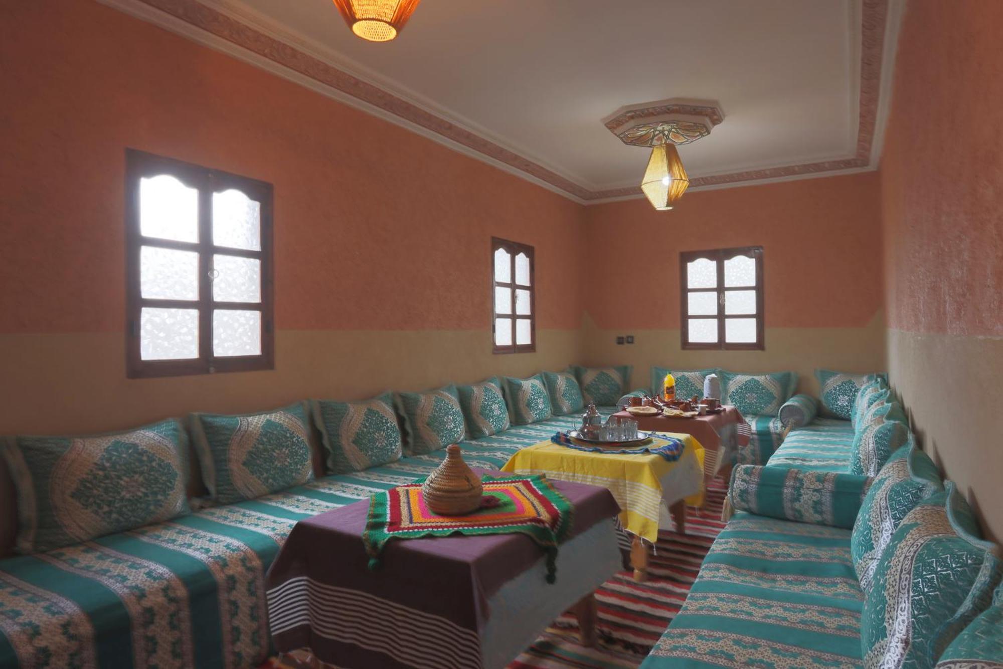 אימליל View Peaks Lodge מראה חיצוני תמונה