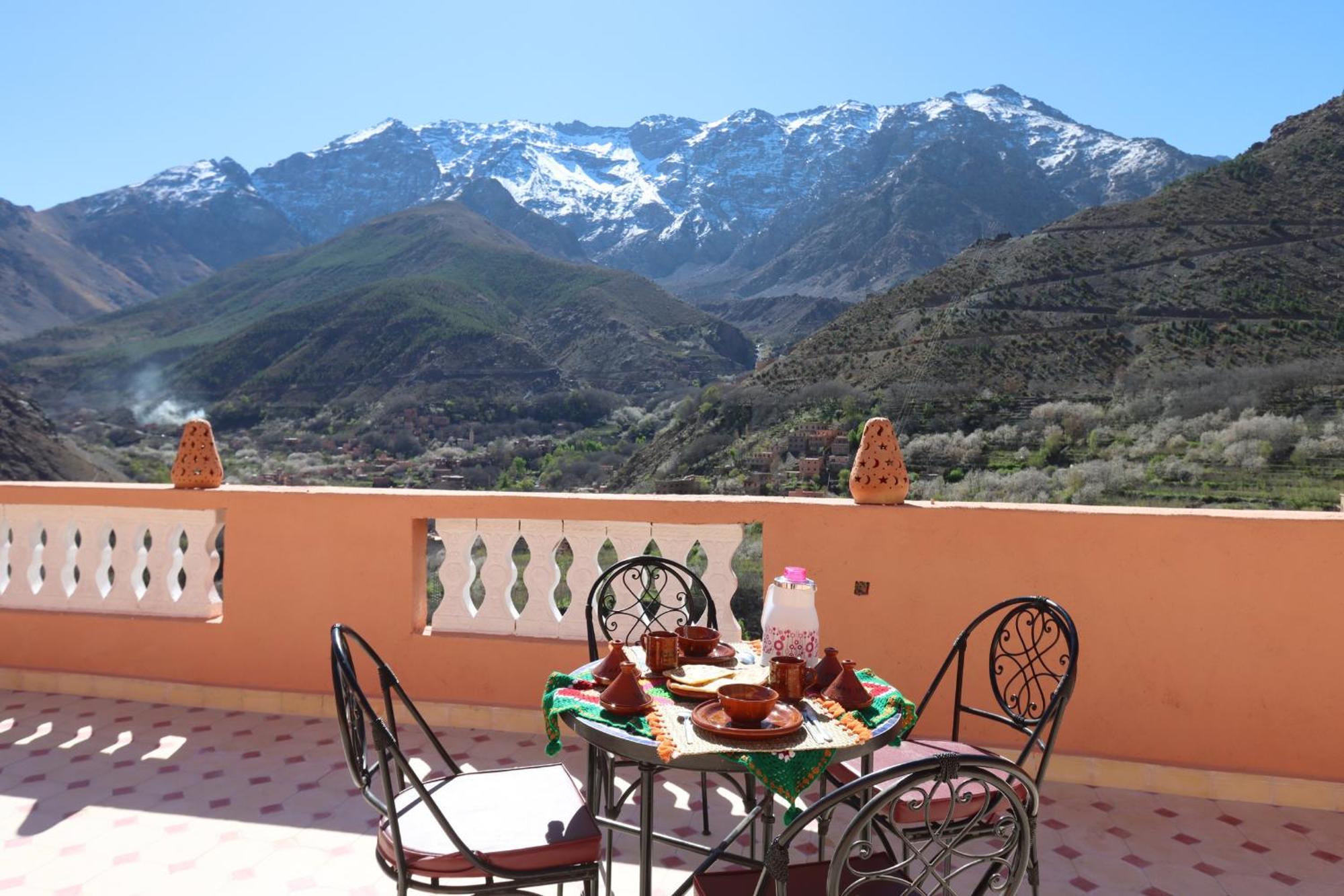 אימליל View Peaks Lodge מראה חיצוני תמונה